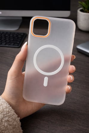 iPhone 11 Uyumlu Magsafe Wireless Şarj Özellikli Mat Sert Arka Kapak Kılıf