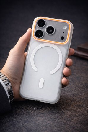iPhone 17 Pro Max Uyumlu Magsafe Wireless Şarj Özellikli Mat Sert Arka Kapak Kılıf