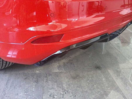 Ford Focus 3 HB Arka Karlık 2011-2017 Arası