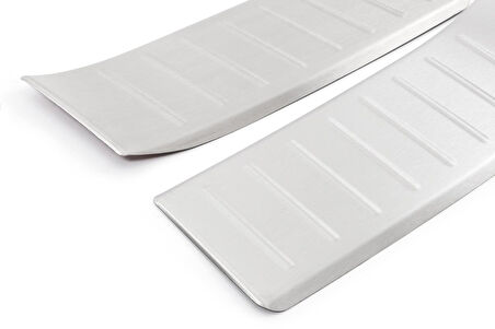 OMSA Nissan Juke 2 Krom Bagaj Eşiği Taşlı 2020 ve Sonrası