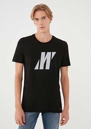 Mavi Pro Reflektör Logo Baskılı Siyah Tişört 066000-900