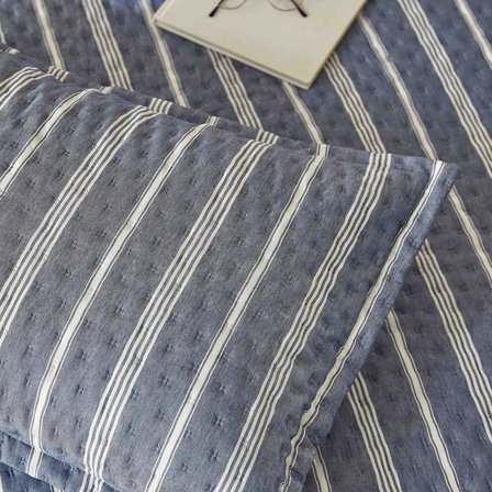Ocean Home Textile Pamuklu Kaapitoneli Lacivert Renk Çizgi Desen Tek Kişilik Yatak Örtüsü Seti 1 Adet 180 x 230 / 1 Adet 50 x 70 cm