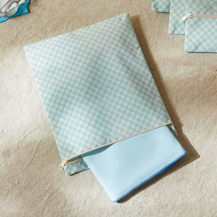 Ocean Home Textile 5'li Su Geçirmez Pvc Astarlı Mint Dama Desen Islak Kuru Çanta Seti 20 x 13 / 24 x 20 / 30 x 24 / 28 x 30 / 30 x 36 cm