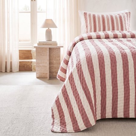 Ocean Home Textile Pamuklu Kapitoneli Bordo Renk Çizgi Desen Tek Kişilik Yatak Örtüsü Seti 1 Adet 180 x 230 / 1 Adet 50 x 70 cm