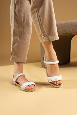 Örgülü Rahat Taban Kadın Sandalet 41-30-22