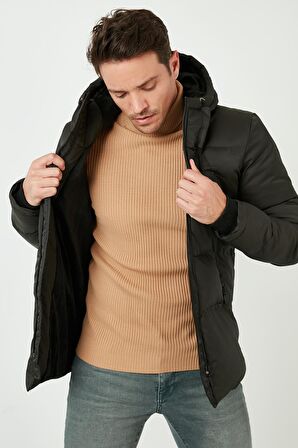 Buratti Kapüşonlu Suya ve Rüzgara Dayanıklı Soğuk Geçirmez Slim Fit Mont Erkek MONT 5717101