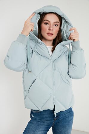 Lela Bayan Mont 6021158