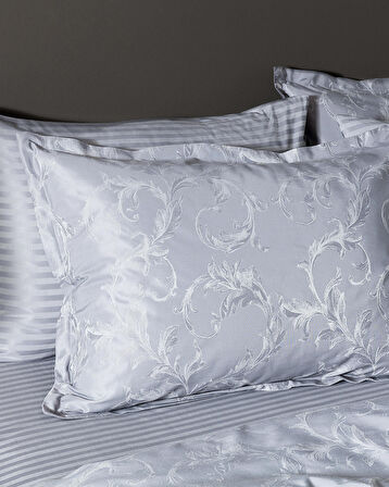 Madame Coco Blaye King Size Jakarlı Saten Nevresim Takımı - Gri