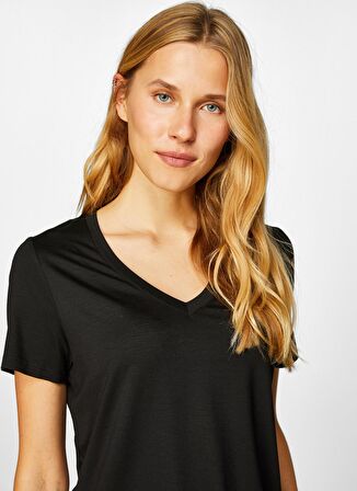 Faik Sönmez V Yaka Kısa Kol Siyah KadınT-Shirt