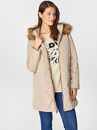 Kürk Kapüşonlu Kapitone Kaban 00041