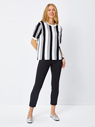 Renk Bloklu Kısa Kollu Yuvarlak Yaka Triko Bluz 68731