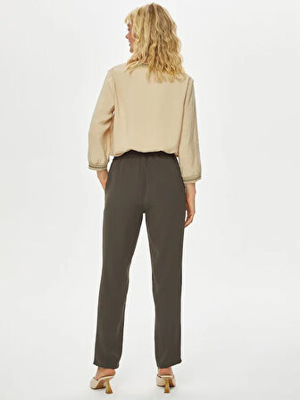 Beli Lastikli Comfort Fit Pantolon 69051