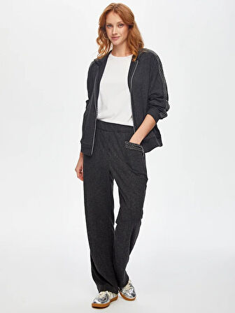 Zincir Şerit Detaylı Simli Yumuşak Dokulu Eşofman Üst 69277