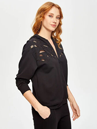 Delik İşi Nakış Detaylı Kapüşonlu Eşofman Üst 69274