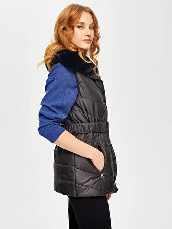 Kemerli Kapüşonlu Uzun Kapitone Yelek 69455