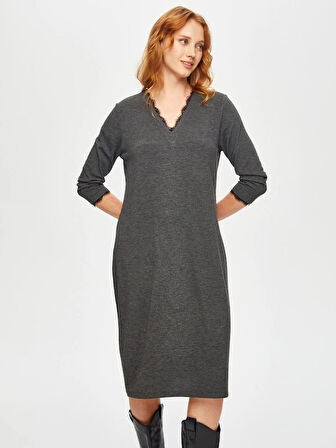 Dantel Detaylı V Yaka Örme Elbise 69225