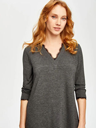 Dantel Detaylı V Yaka Örme Elbise 69225