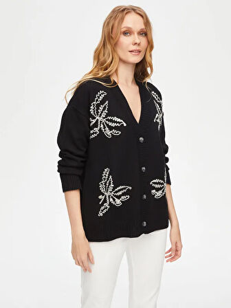 Çiçek Nakış Detaylı Triko Hırka 69652