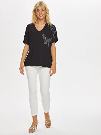 Kelebek Desen Boncuk Nakışlı V Yaka T-Shirt 69578
