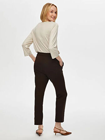 Önü Dikişli Slım Fıt Örme Pantolon B00089