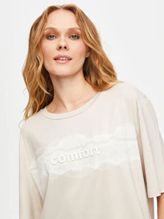 Relax Önü Comfort Baskılı Yuvarlak Yaka T-Shirt 69778