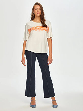 Relax Önü Comfort Baskılı Yuvarlak Yaka T-Shirt 69778