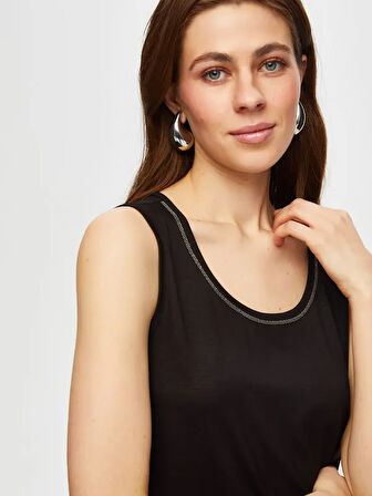 Yakası Zincir Şerit Detaylı Atlet 00024-3