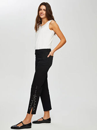 Yanları Trok Detaylı Yırtmaçlı Flare Paça Jean Pantolon 013