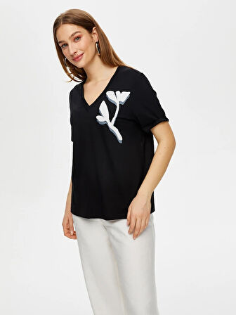 Çiçek Baskı Ve Nakış Detaylı T-Shirt S25TSH057
