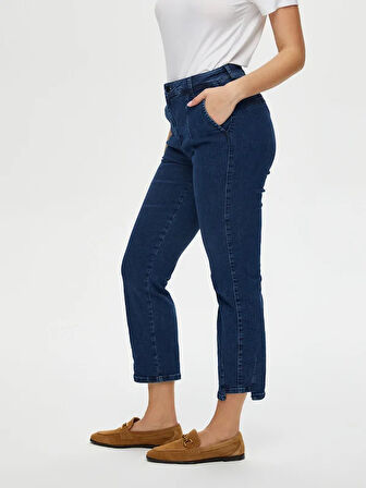 Paçası Kesik Detaylı Slim Fit Jean Pantolon S25JPN011