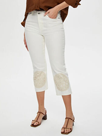Paçası Kroşe Patch Detaylı Straight Fit Jean Caprı S25JCP006
