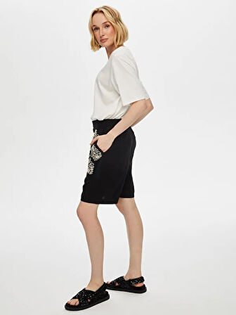 Çiçek Nakış File Detaylı Keten Karışımlı Şort S25SRT003