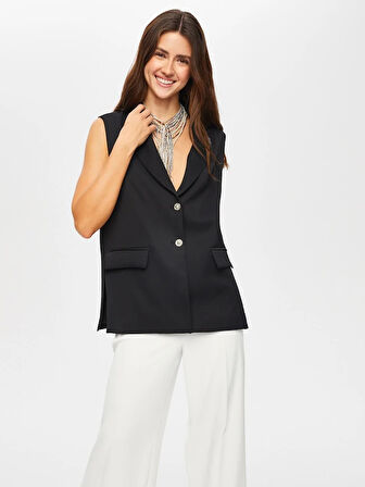 Yakası Zincir Aksesuarlı Yırtmaçlı Dokuma Yelek 002