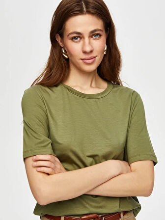 Yuvarlak Yaka Kısa Kol T-Shirt 002