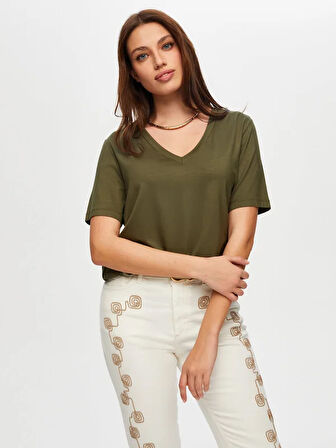 V Yaka Kısa Kol  T-Shirt S25TSH001