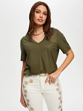 V Yaka Kısa Kol  T-Shirt S25TSH001