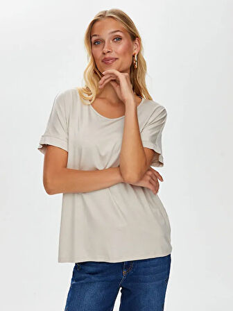 Yuvarlak Yaka Düşük Kollu T-Shirt S25TSH003