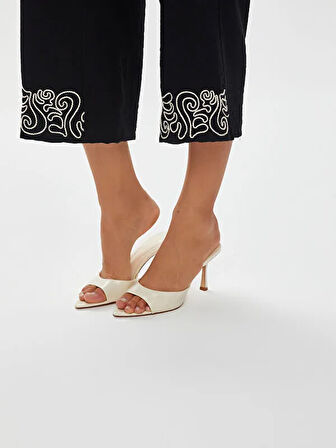 Paçası Kordone Nakış Detaylı Wideleg Fit Caprı S25CPR008