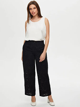 Wide Leg Fit Brode Nakış Detaylı Pantolon S25PNT039
