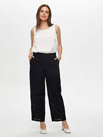 Wide Leg Fit Brode Nakış Detaylı Pantolon S25PNT039
