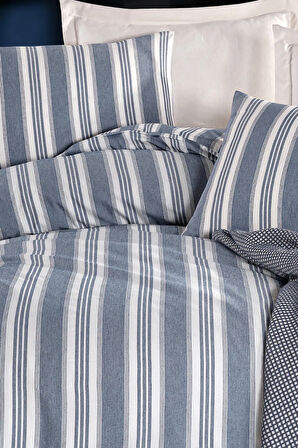 Modern Stripe Nevresim Takımı Çift Kişilik GentleTouch Lacivert