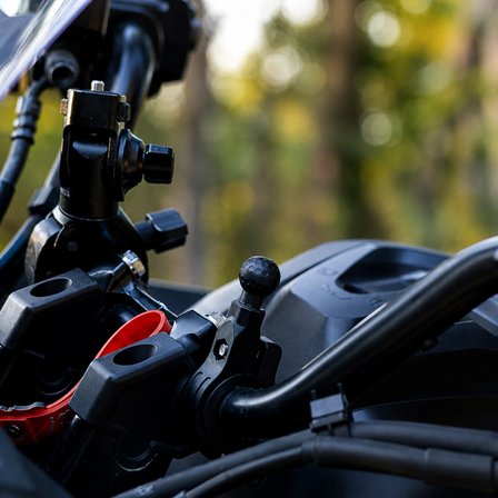 KNMASTER Motosiklet Gidon Bağlantılı Top Kafalı Telefon Tutucu ve Aksesuar Montaj Aparatı