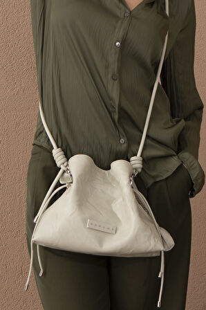 SİSLEY KADIN ÇAPRAZ ÇANTASI SLY_192