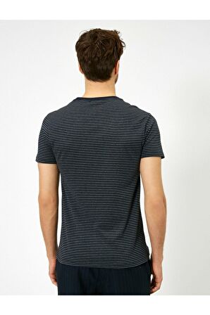 Erkek Siyah Cep Detayli T-Shirt 0YAM12068LK