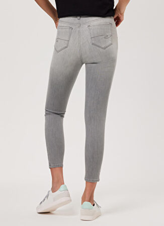 Lee Cooper Yüksek Bel Dar Paça Skinny Fit Kadın Denim Pantolon 232 LCF 121007 JAYCEE GREY LIGHT