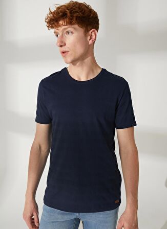 Lee Cooper Bisiklet Yaka Koyu Lacivert Erkek T-Shirt 232 LCM 242060 BAINES K.LACİVERT