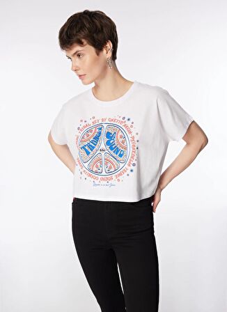 Lee Cooper O Yaka Baskılı Beyaz Kadın T-Shirt 242 LCF 242002 CASEY BEYAZ