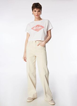 Lee Cooper O Yaka Baskılı Beyaz Kadın T-Shirt 242 LCF 242015 LORI BEYAZ