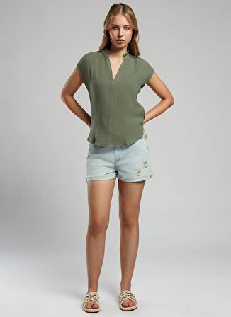 Lee Cooper Bisiklet Yaka Düz Haki Kadın Bluz 252 LCF 242002 JANET HAKİ