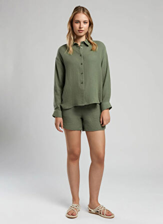 Lee Cooper Rahat Klasik Yaka Düz Haki Kadın Gömlek 252 LCF 241003 DARBY HAKİ